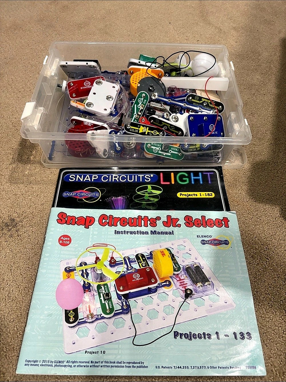 Snap Circuits Jr. Select Electronic Learning Kit